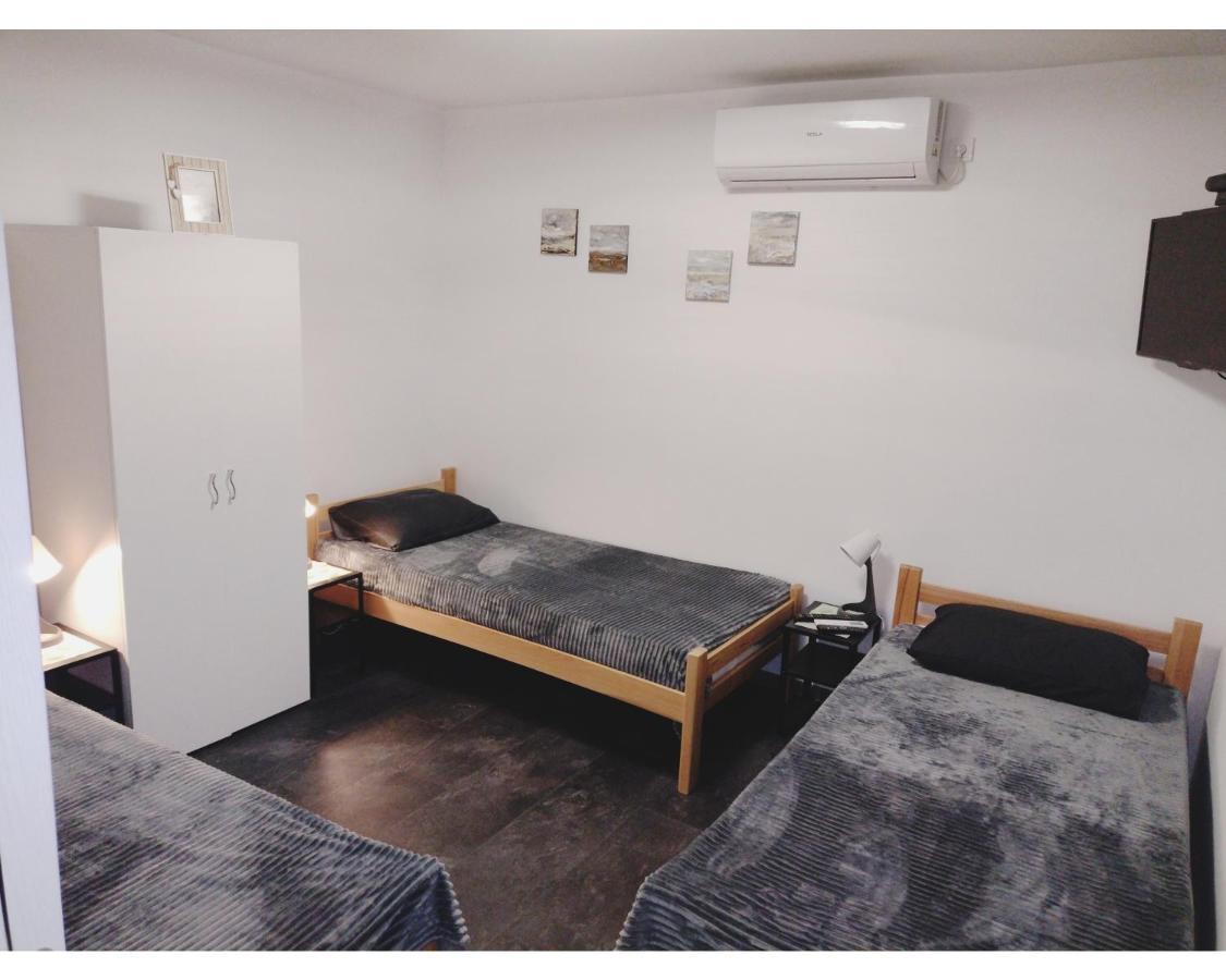 Apartmani Domo Sd Smederevo Luaran gambar
