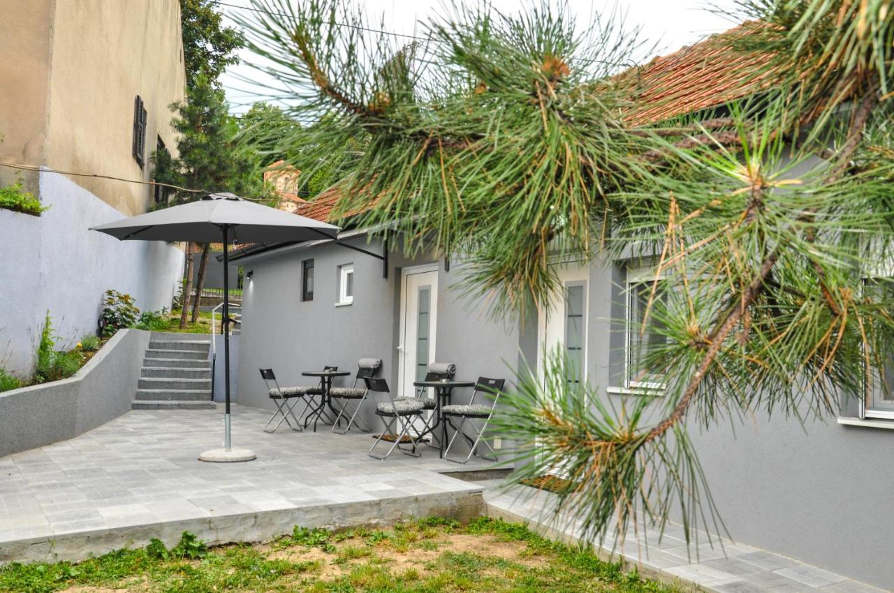Apartmani Domo Sd Smederevo Bilik gambar